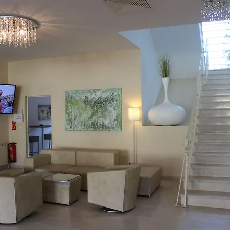Michael Hotel 3*
