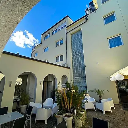 Hotel Michael