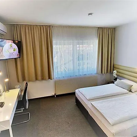 Michael Hotel 3*