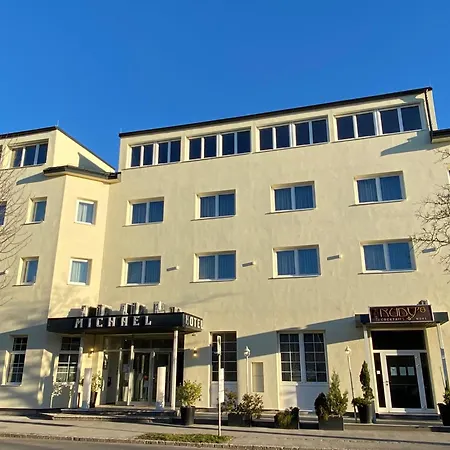 Hotel Michael 3*