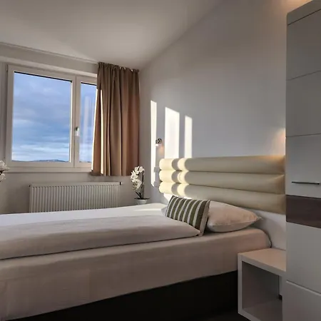 Michael Hotel 3*